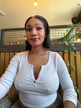   Nessa   online show from 22, 5, 2026