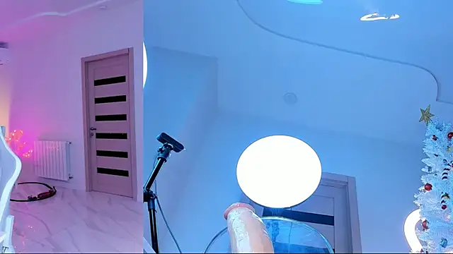 Jane Klein online show from 3, 12, 2024