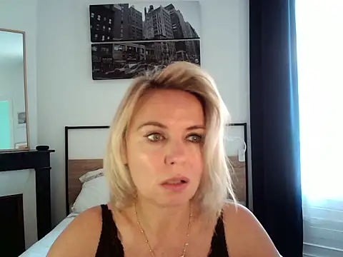 ADreamLady online show from 19, 9, 2025