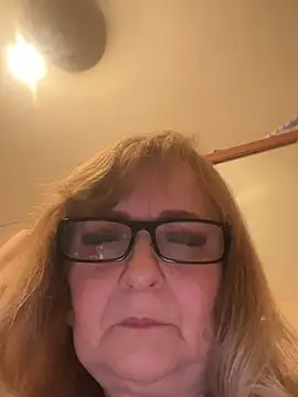 Irina2909xh online show from 24, 4, 2026