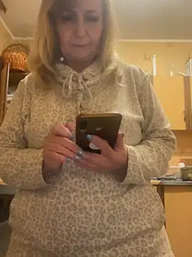 Irina2909xh online show from 26, 4, 2026