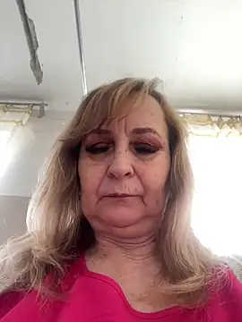 Irina2909xh online show from 28, 4, 2026