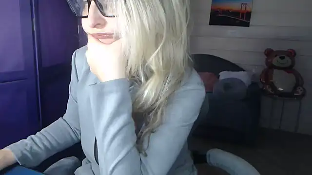 RubiLakros online show from 27, 4, 2026