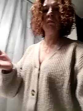 Snapshot of jennylovence chatting on 13, 11, 2025 jennylovence online show from 13, 11, 2025