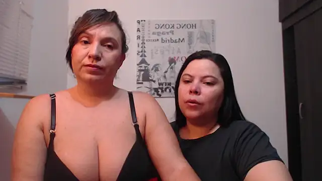 Snapshot of Aaa____ chatting on 27, 10, 2025 Aaa online show from 27, 10, 2025