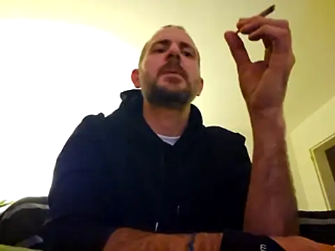 verylargecock online show from 14, 11, 2025