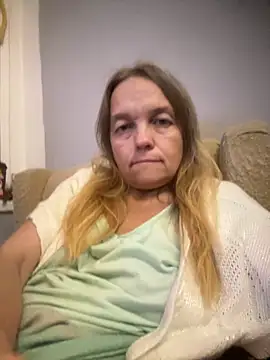 Snapshot of Susanel chatting on 14, 9, 2025 Susanel online show from 14, 9, 2025