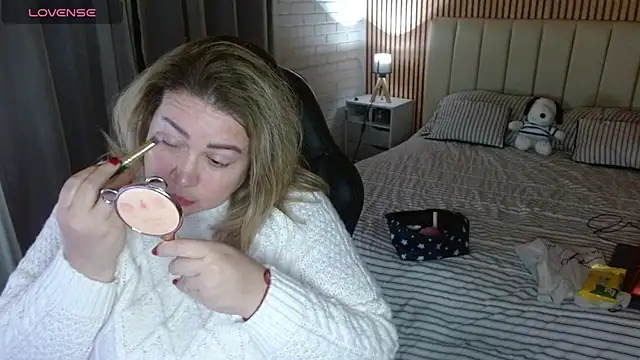 bella savati online show from 14, 1, 2026