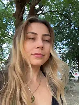 Snapshot of Brittanyrosexx chatting on 5, 12, 2024 Brittanyrosexx online show from 5, 12, 2024