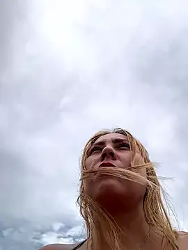 Snapshot of Brittanyrosexx chatting on 7, 10, 2025 Brittanyrosexx online show from 7, 10, 2025