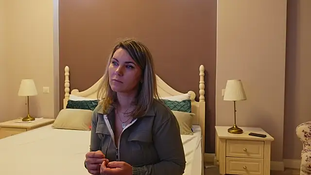 FeliciaKrige online show from 28, 2, 2025