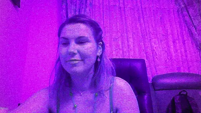 FeliciaKrige online show from 18, 3, 2025