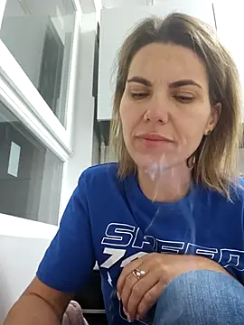 FeliciaKrige online show from 22, 4, 2026