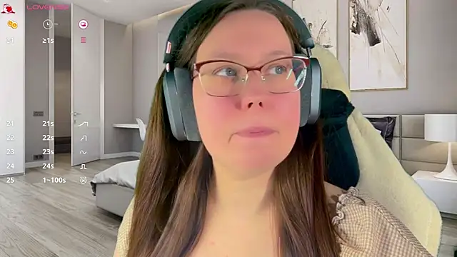 Victoria Romans online show from 28, 4, 2026