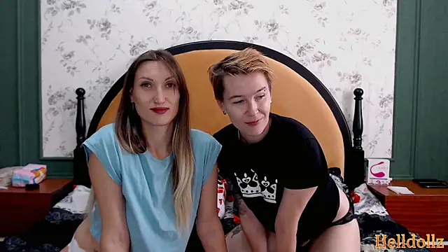 Helldollz online show from 16, 10, 2025