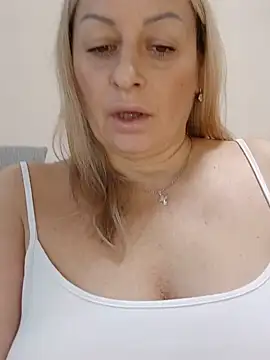 Liana MilfHot online show from 14, 9, 2025