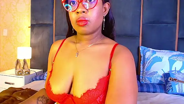 CaseyMoon online show from 3, 12, 2025