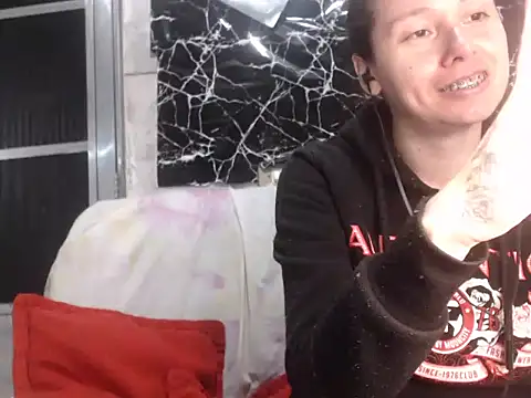 Venusluxodomme online show from 7, 6, 2026