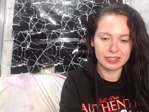 Venusluxodomme online show from 10, 6, 2026