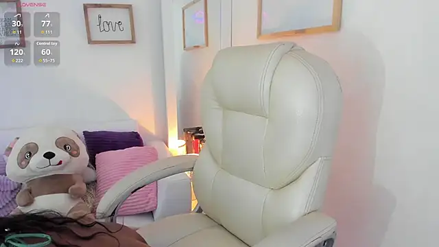 zobe love online show from 26, 6, 2026