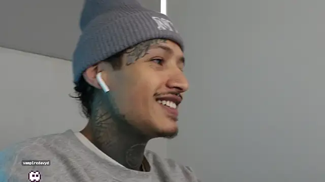 trieone online show from 29, 1, 2025