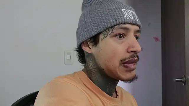 trieone online show from 15, 9, 2025