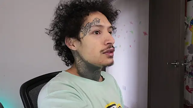 trieone online show from 18, 3, 2026