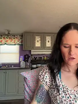 lolabunny9 online show from 3, 2, 2025