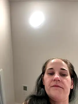 lolabunny9 online show from 9, 9, 2025