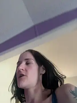 lolabunny9 online show from 29, 11, 2025