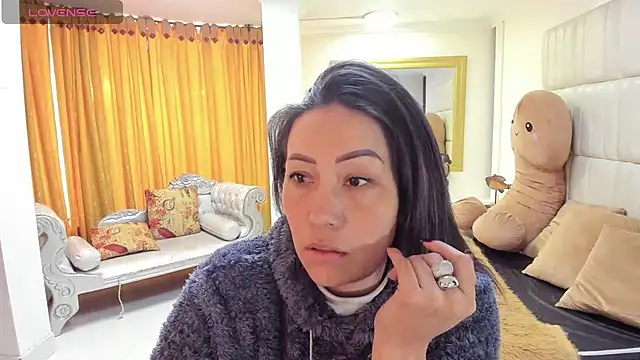 gaby trent online show from 11, 3, 2025