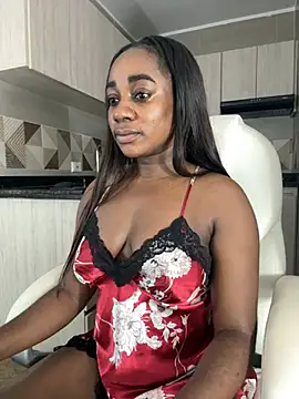 cristaaalclocks1 online show from 5, 2, 2025