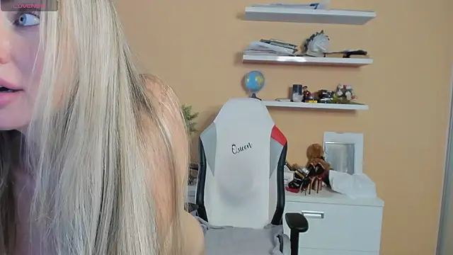 Veola new online show from 21, 2, 2025