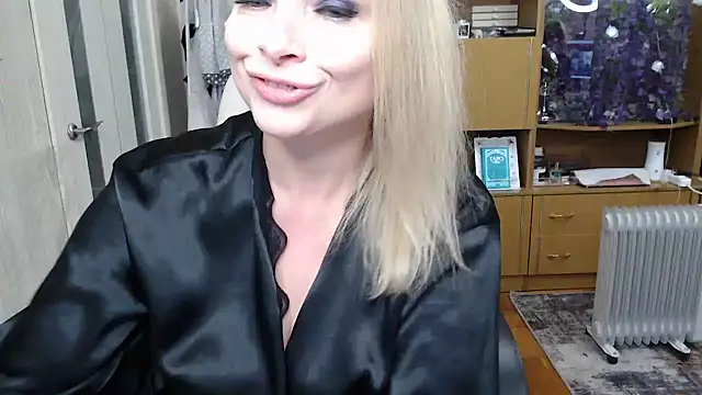 Mika Passion online show from 30, 9, 2025