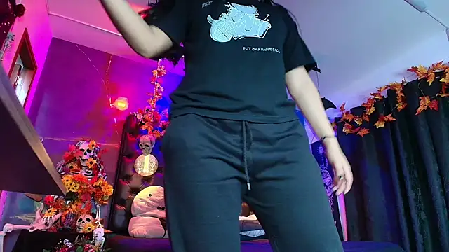 AlexHoe  online show from 23, 9, 2025