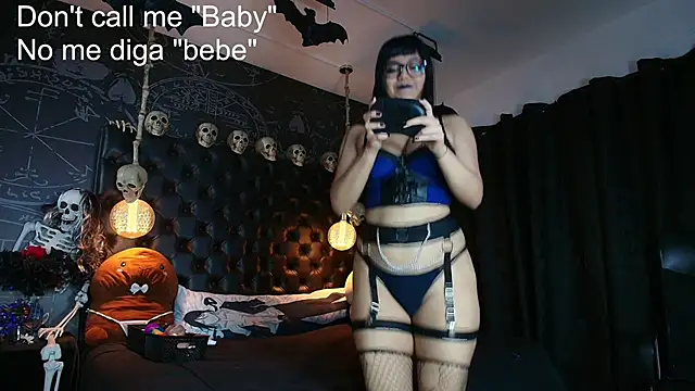 AlexHoe  online show from 12, 6, 2026