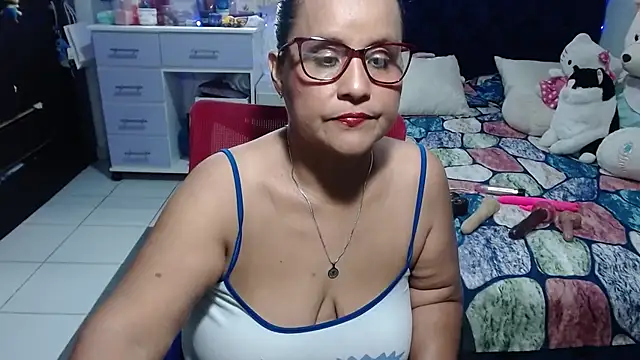 pervert mommy  online show from 2, 6, 2026