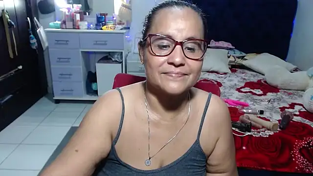 pervert mommy  online show from 10, 6, 2026