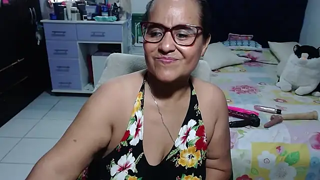 pervert mommy  online show from 28, 7, 2026