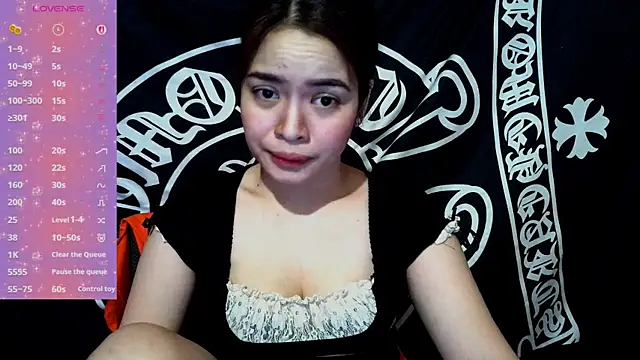  preciousmoira  online show from 17, 6, 2026