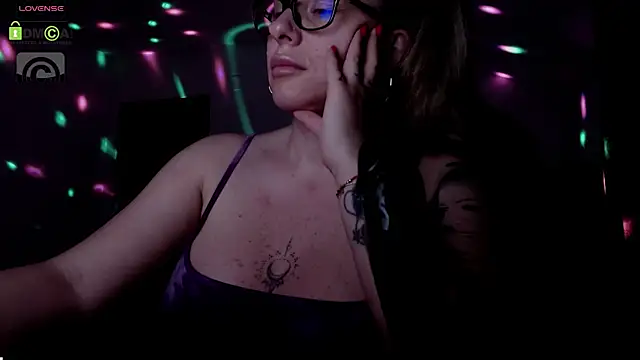 SonyaDevon online show from 30, 1, 2025