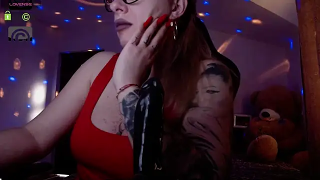 SonyaDevon online show from 11, 2, 2025