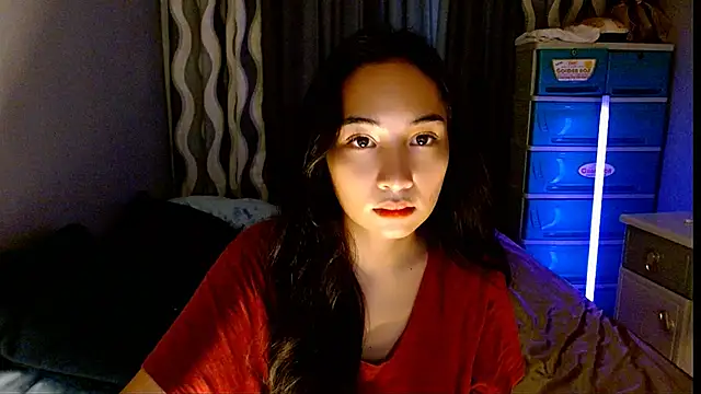SweetLilly 18 online show from 28, 6, 2026