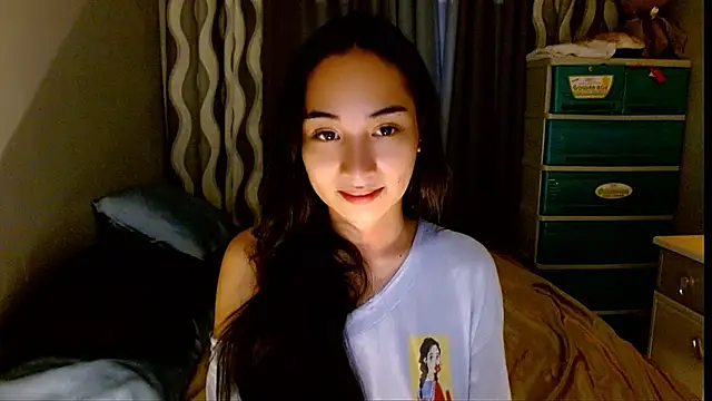 SweetLilly 18 online show from 29, 6, 2026