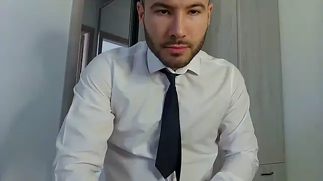 Justynn1 online show from 26, 2, 2025