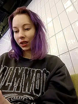 Frost foxy online show from 15, 2, 2025