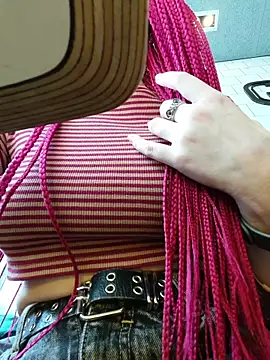 Frost foxy online show from 17, 4, 2026