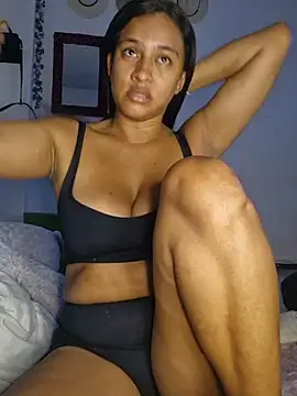 Snapshot of DAELAA chatting on 9, 2, 2025 DAELAA online show from 9, 2, 2025