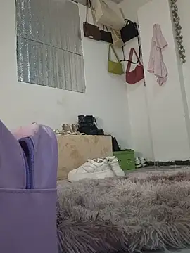 Snapshot of DAELAA chatting on 22, 2, 2025 DAELAA online show from 22, 2, 2025