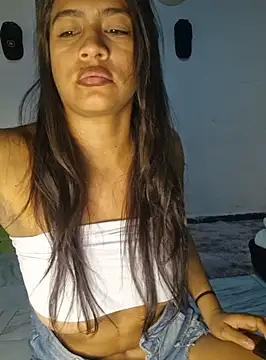 Snapshot of DAELAA chatting on 23, 2, 2025 DAELAA online show from 23, 2, 2025